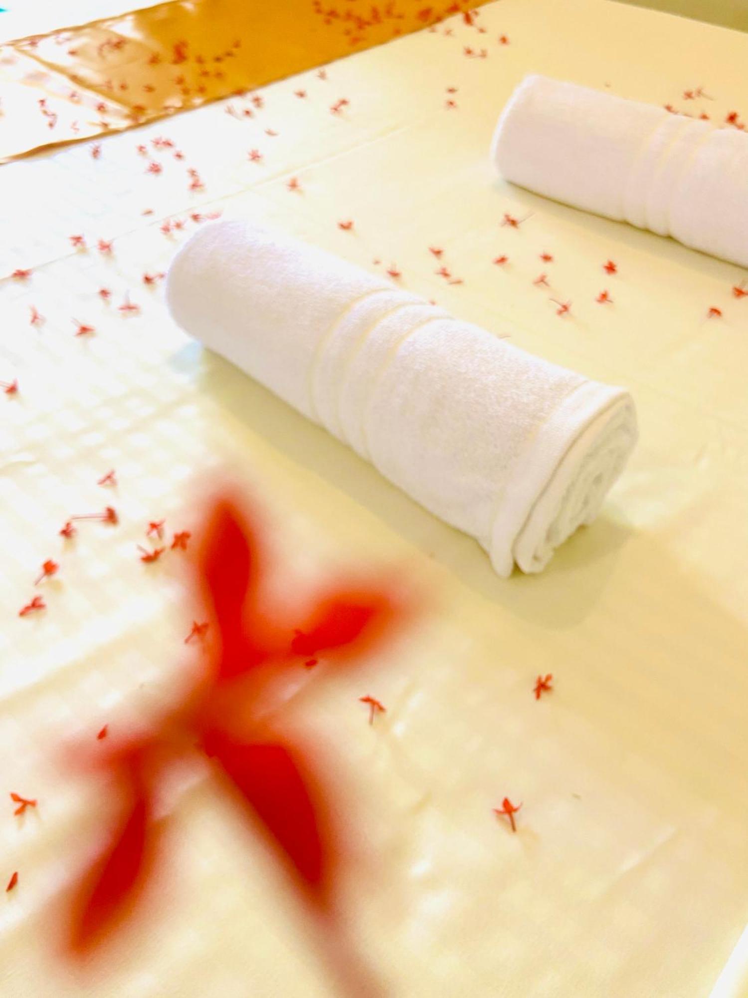Marina Way Hotel Vịnh Arugam Ngoại thất bức ảnh